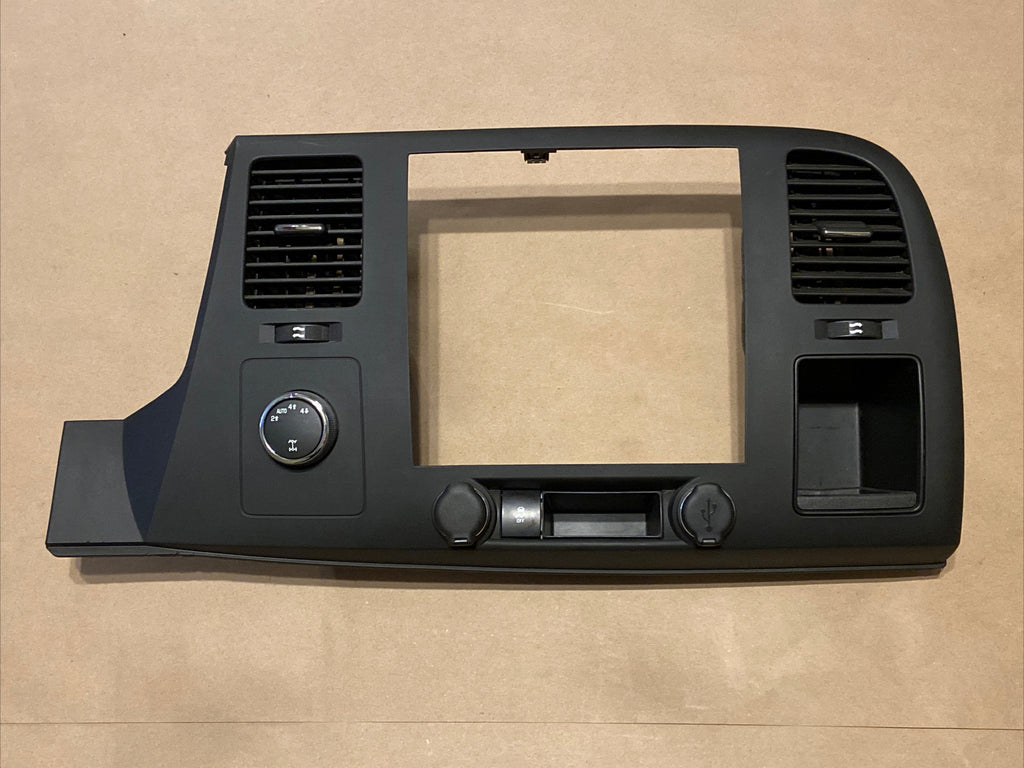 07 13 Silverado Sierra Dash Radio Climate Control Bezel Trim 4X4 Switch USB0