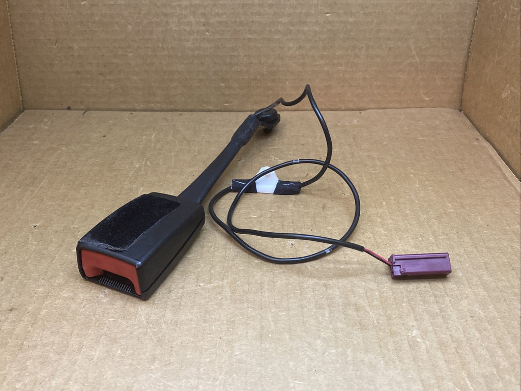 2012 Focus Front Right Passenger Side Seat Belt Seatbelt Buckle BM51 61208 BCW0