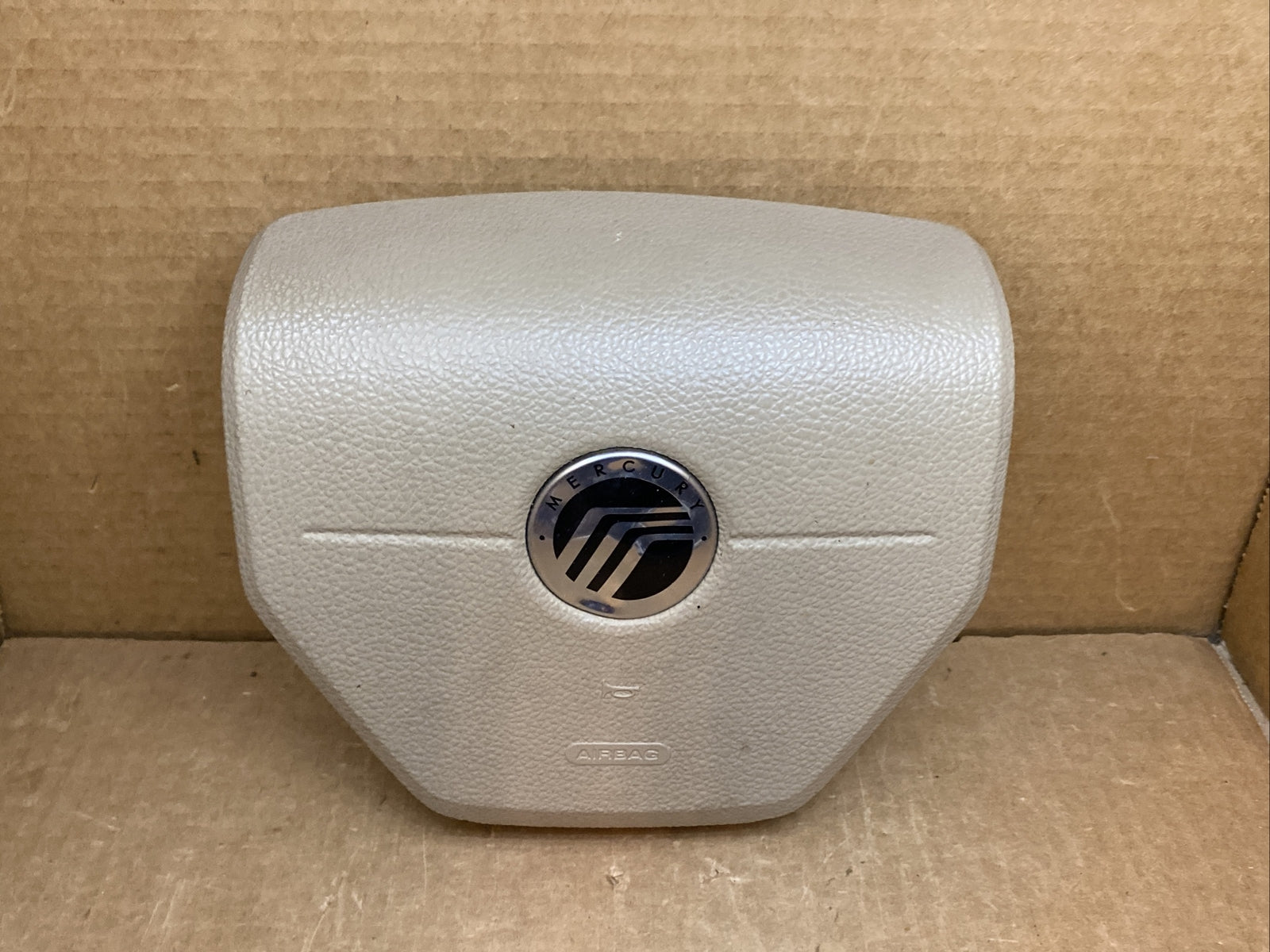 2006 2010 Mountaineer Front Left Driver Side Steering Wheel Air Bag Airbag Tan1