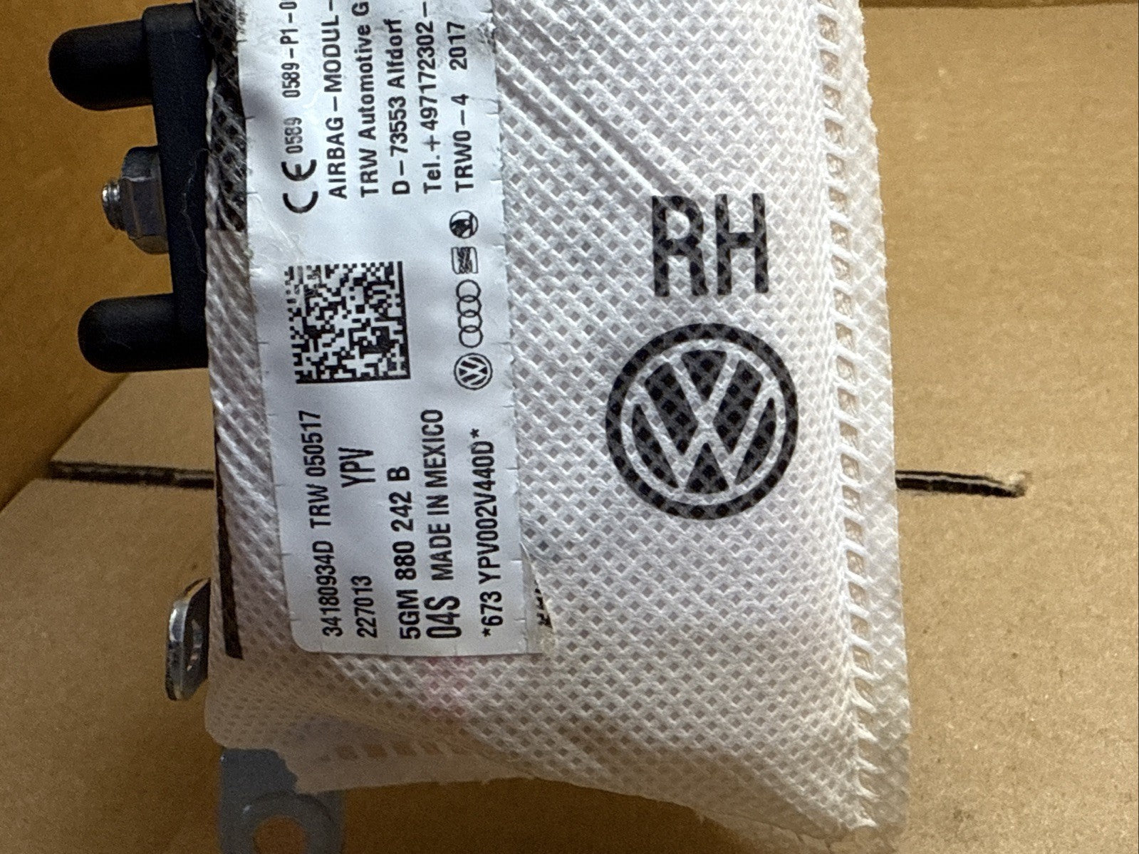 2015 2021 VW Volkswagen Golf Front Right Side Passenger Seat Air Bag Airbag3