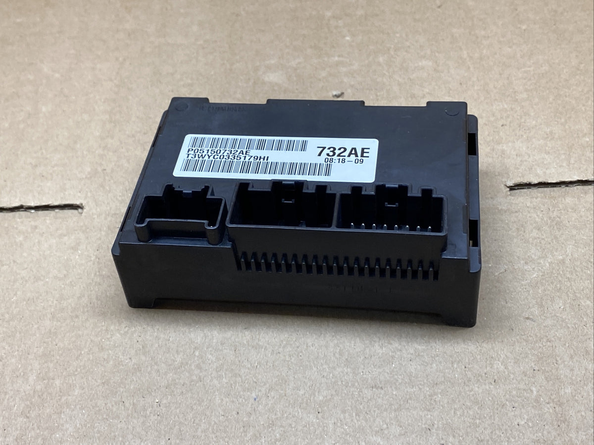 Jeep Grand Cherokee Transfer Case Control Module P05150732AE 05150732AE OEM5