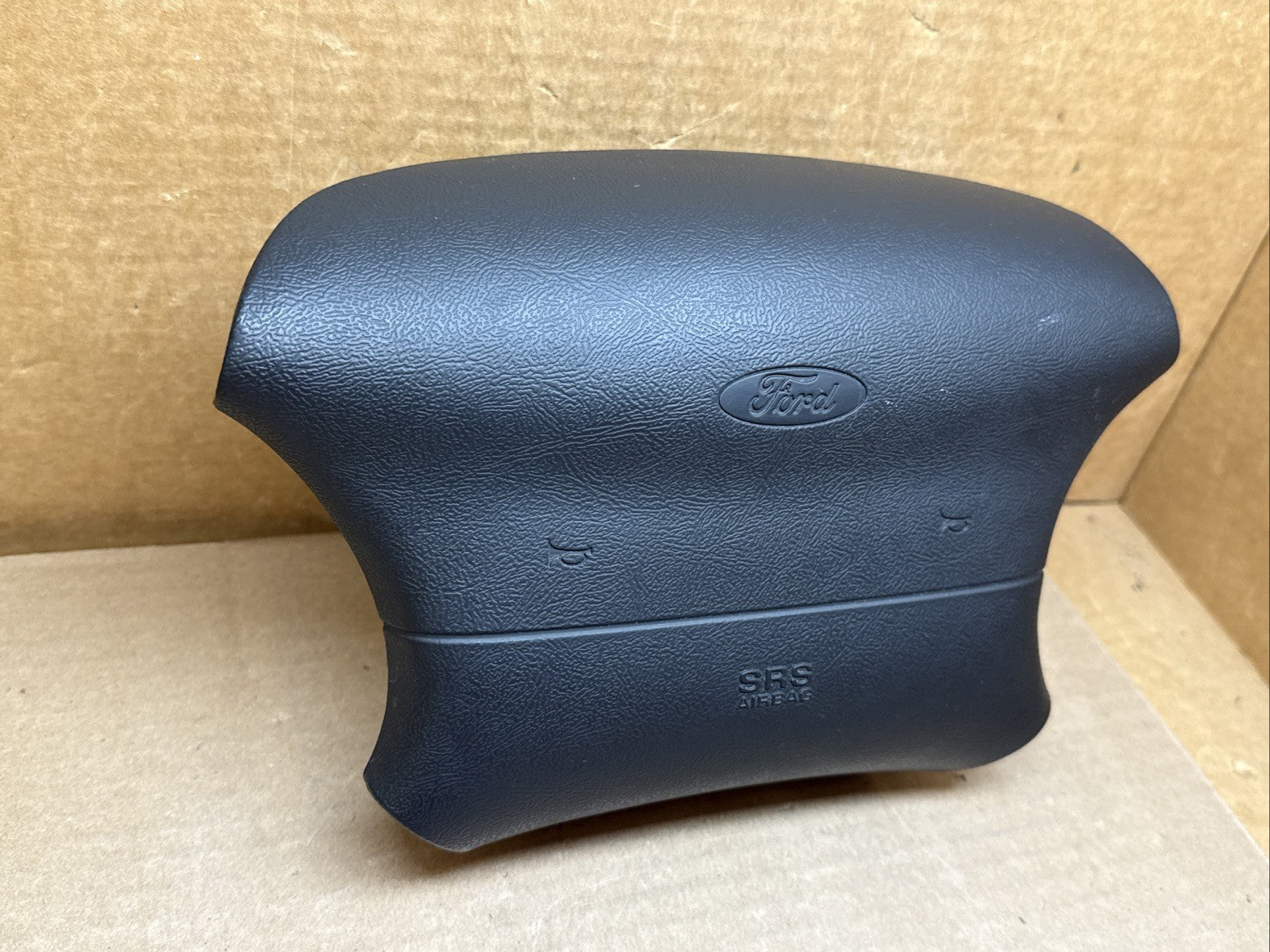 1995 1997 Explorer Front Left Driver Side Steering Wheel Air Bag Airbag Black3
