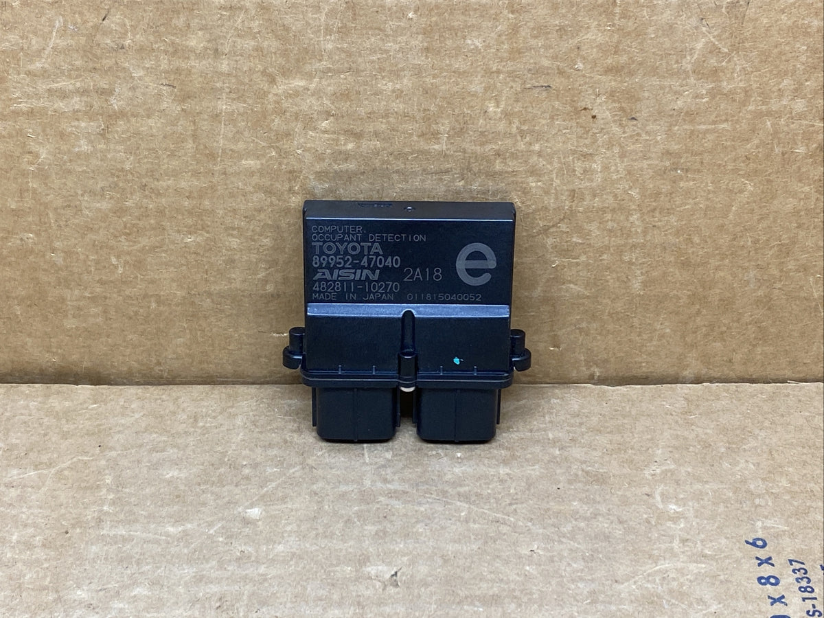 Prius 4Runner tC Front Passenger Seat Occupant Detection Module 89952 470402