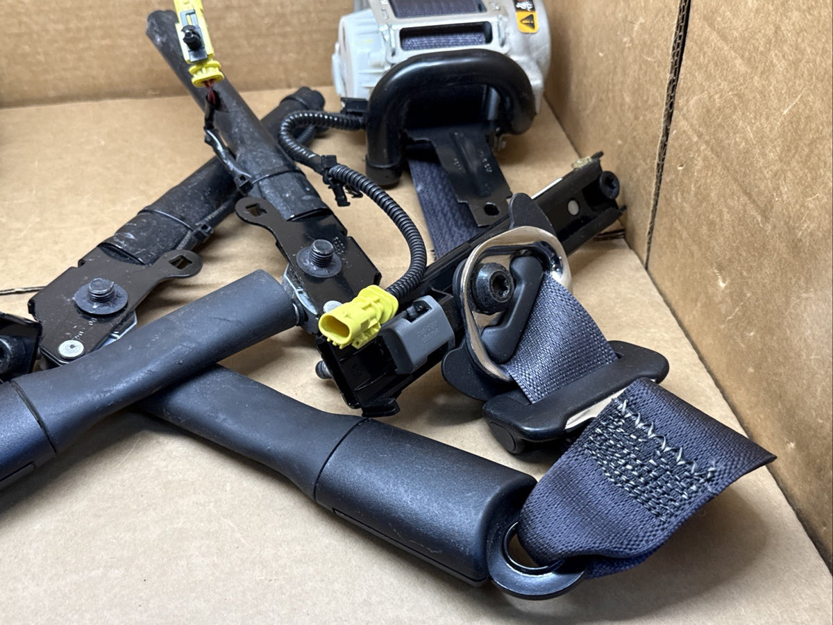 2014 2020 Impala Front Seat Belt Seatbelt Retractor Set Pair Black Left Right4