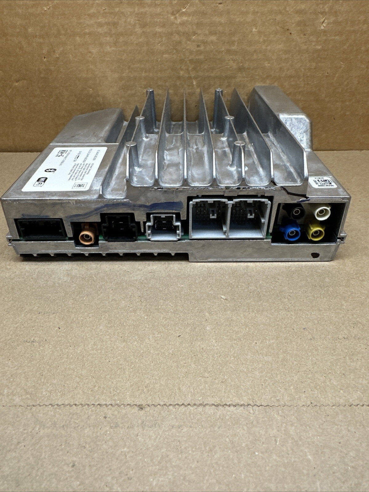 2020 CHEVROLET COLORADO radio amplifier Harman 84791525 OEM7
