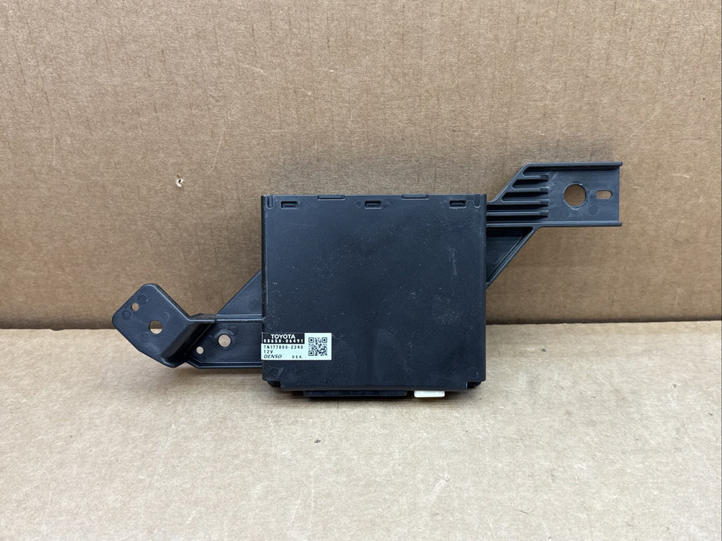 2012-2013 Toyota Camry AC Temperature Amplifier Amp Module 88650-064910