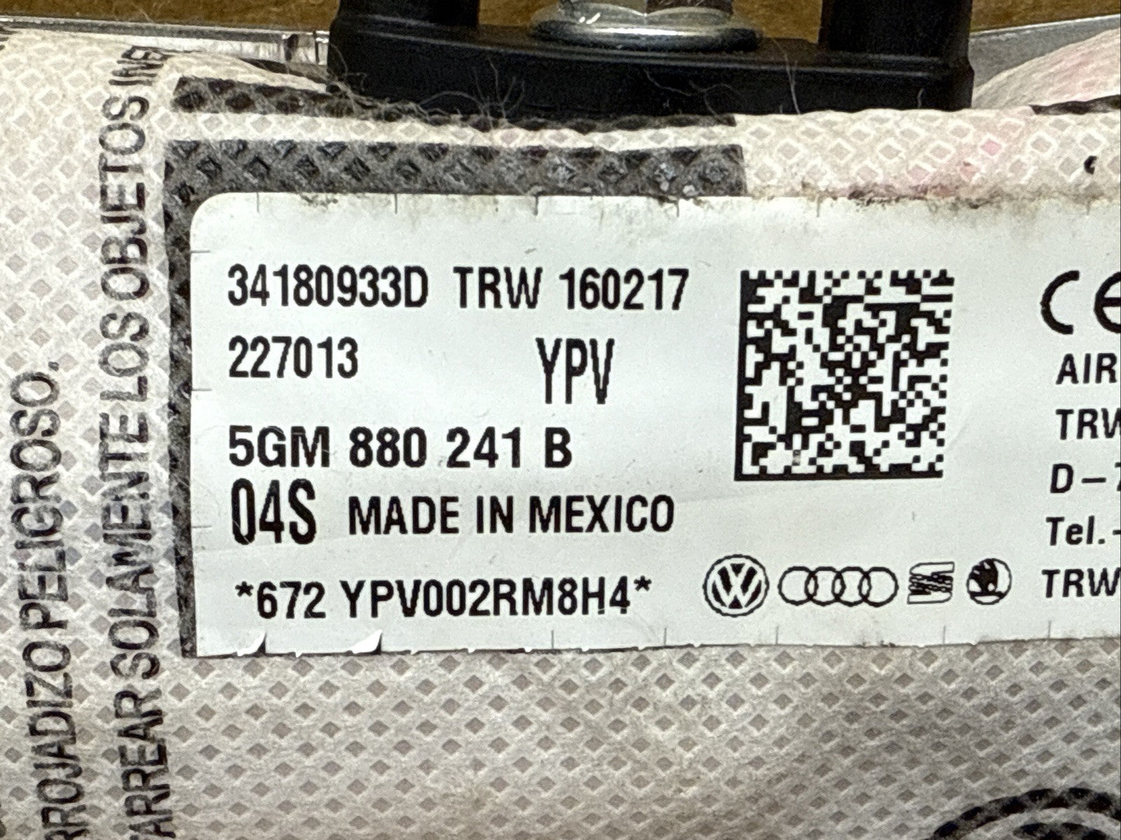 2015 2021 VW Volkswagen Golf Front Left Side Driver Seat Air Bag Airbag3