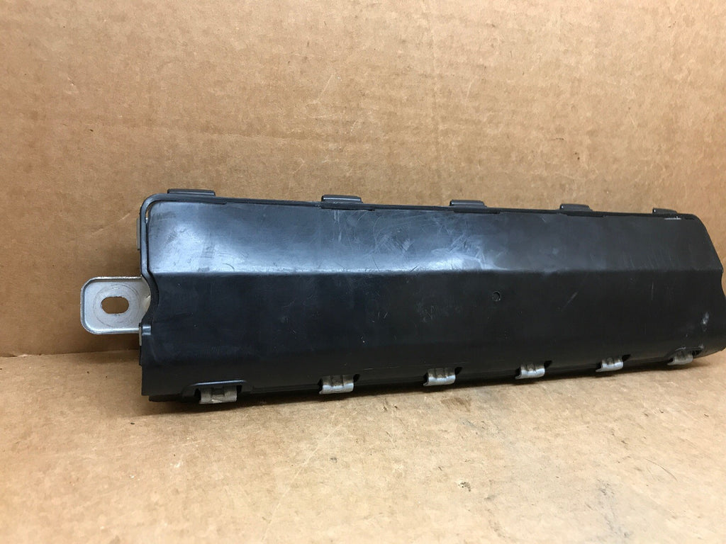 2018-2022 Chevy Spark Right Side Passenger Knee Lower Air Bag Airbag 425896231