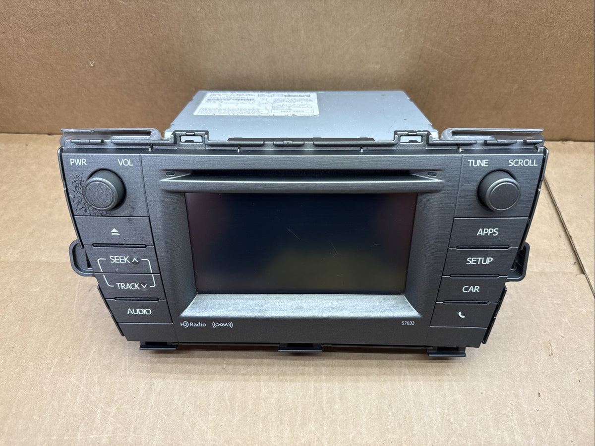 2012 - 2015 Toyota Prius Radio Screen Display Unit and Receiver OEM 86140-470604