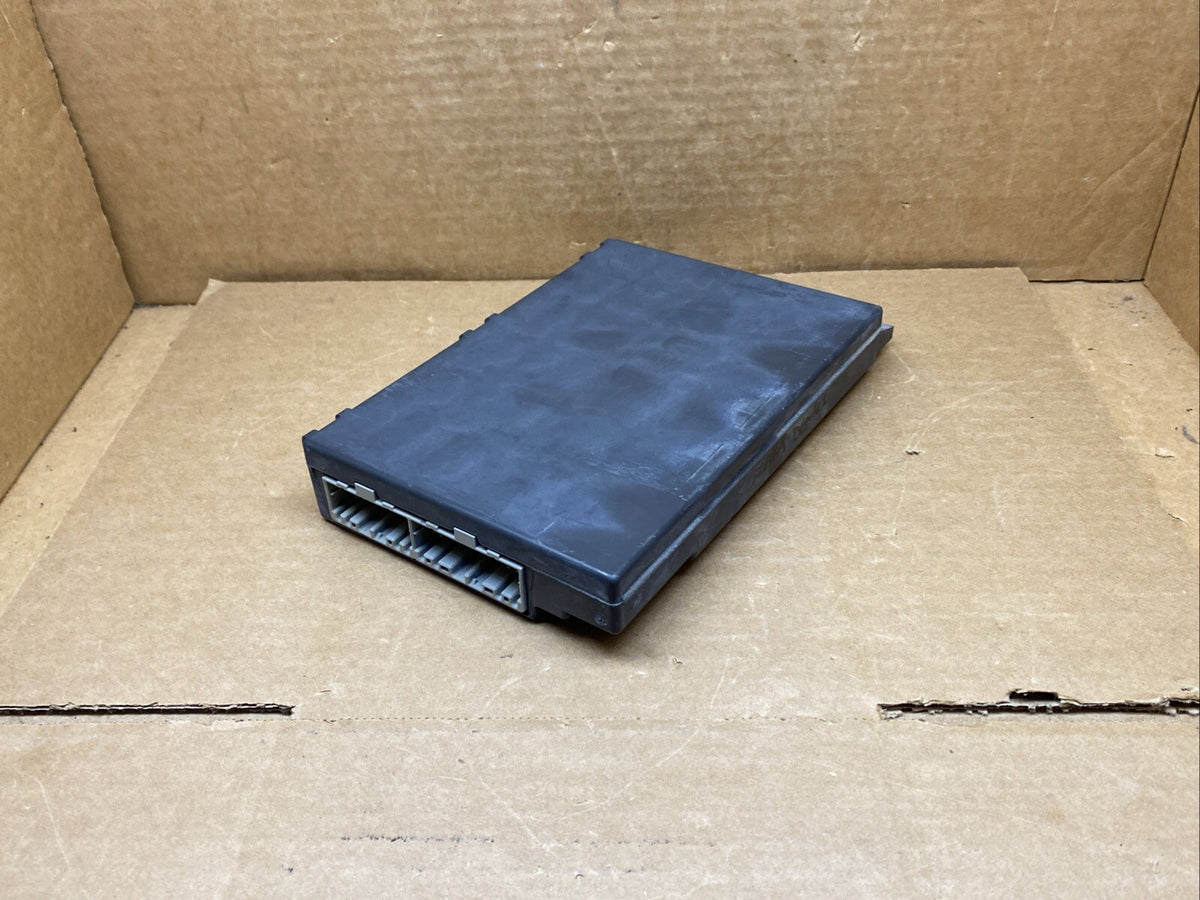 2003 2006 Silverado Sierra Escalade Driver Seat Memory Control Module 151015093