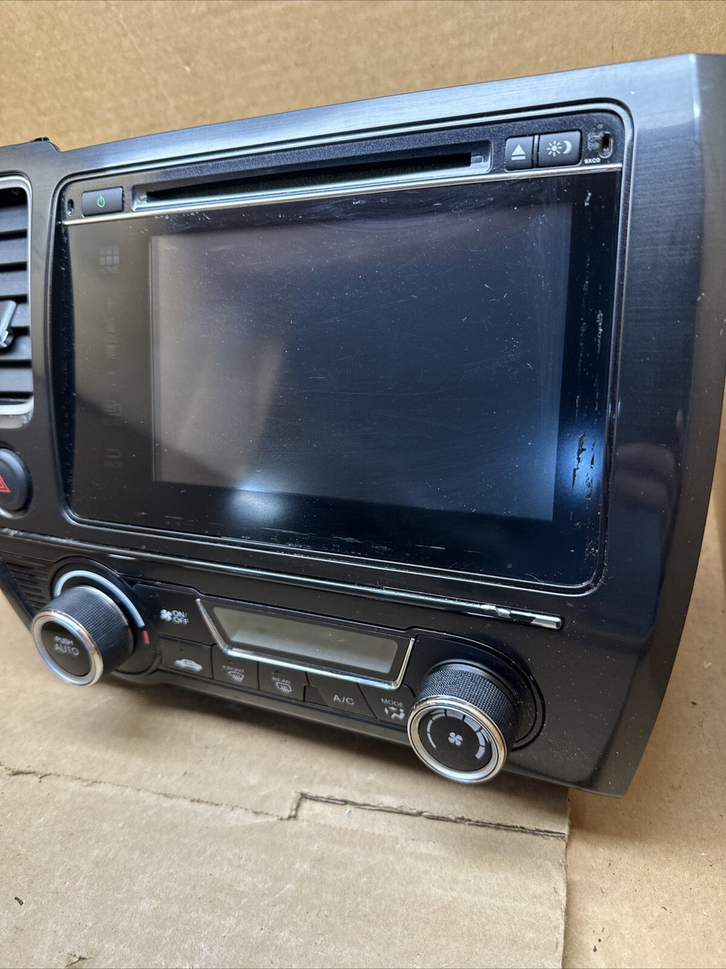 2015 HONDA CIVIC AM FM MP3 CD RADIO RECEIVER SCREEN 39100 TR6 A52 M1 OEM2