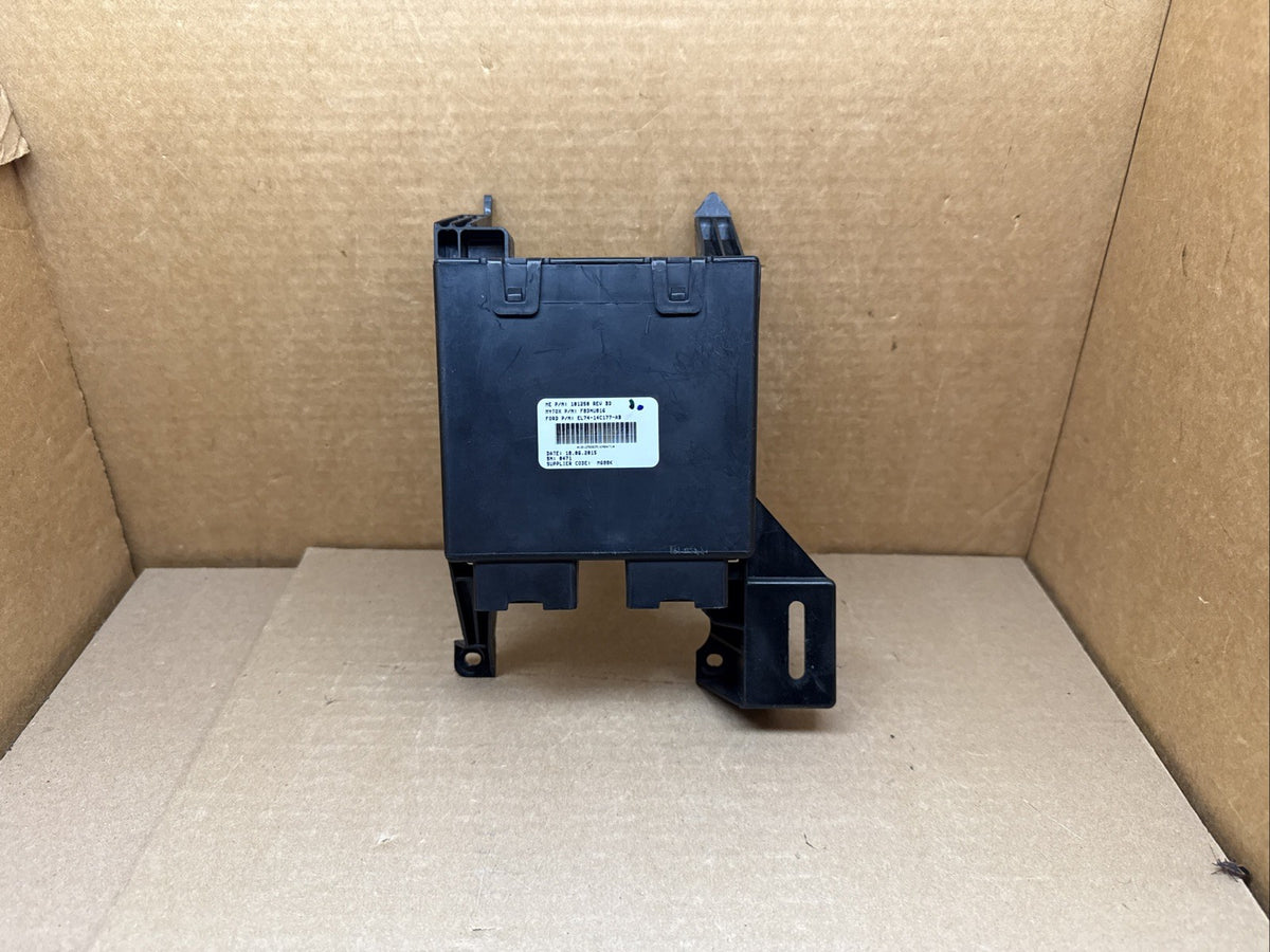 2015 2017 Ford Expedition OEM Power Running Board Control Module EL74 14C177 AB0
