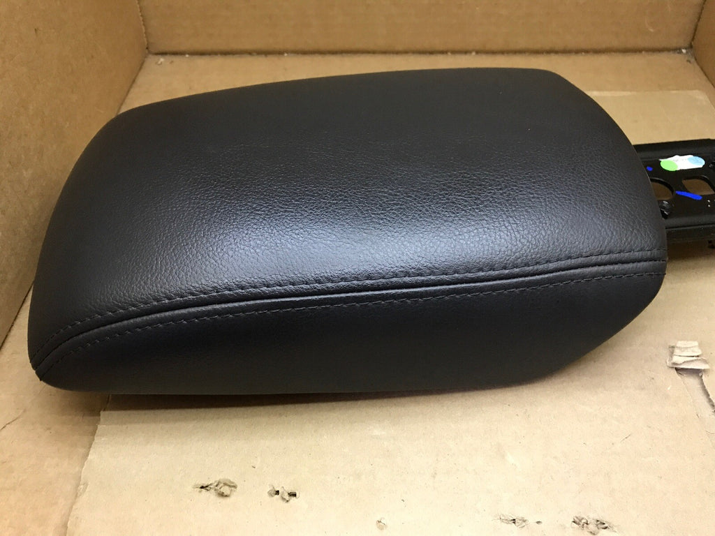 2012 2014 Ford Focus Center Console Lid Armrest Arm Rest Black Long Version2