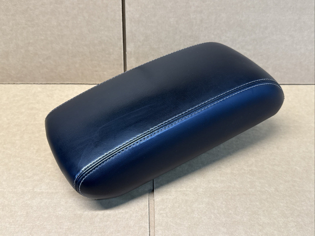 2014 2021 Grand Cherokee Center Console Lid Cover Top Arm Rest Armrest Black0