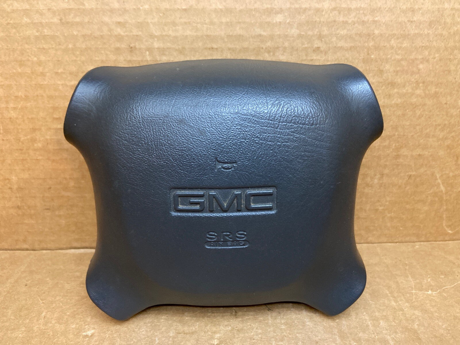 98 99 YUKON GMC PICKUP 1500 2500 DRIVER STEERING WHEEL AIR BAG AIRBAG 167611640