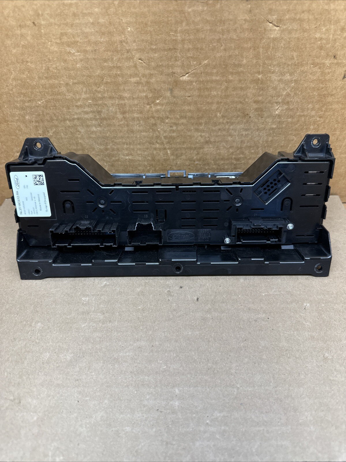 2021 2023 Ford F 150 Temperature Climate Control Panel Bezel NL3T 18C612 RA4