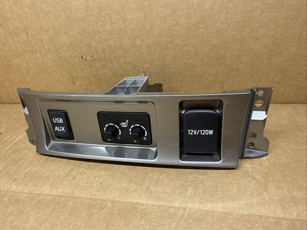 2008 2013 Toyota Highlander Heated Seat Switch USB AUX 12V Control Panel OEM1