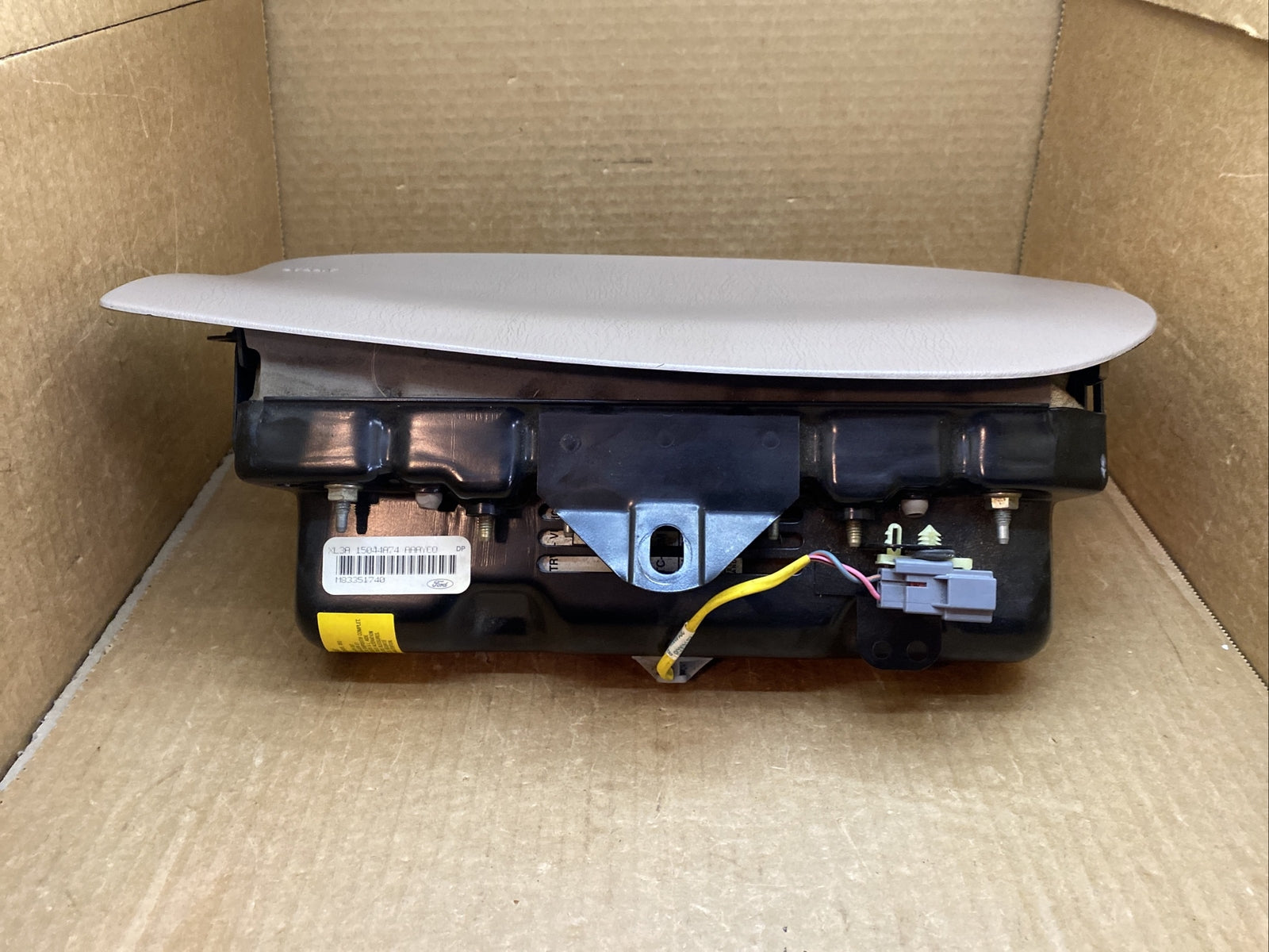 1999 F150 Expedition Front Right Passenger Side Dash Air Bag Airbag Prairie Tan6