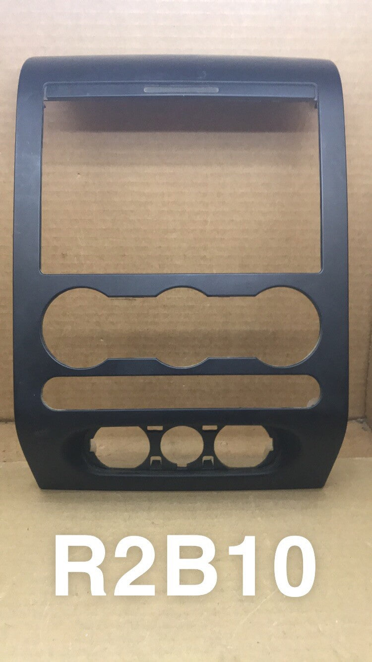 2004 2008 Ford F150 Center Dash Trim Panel Radio Surround Bezel Panel F 150 OEM0
