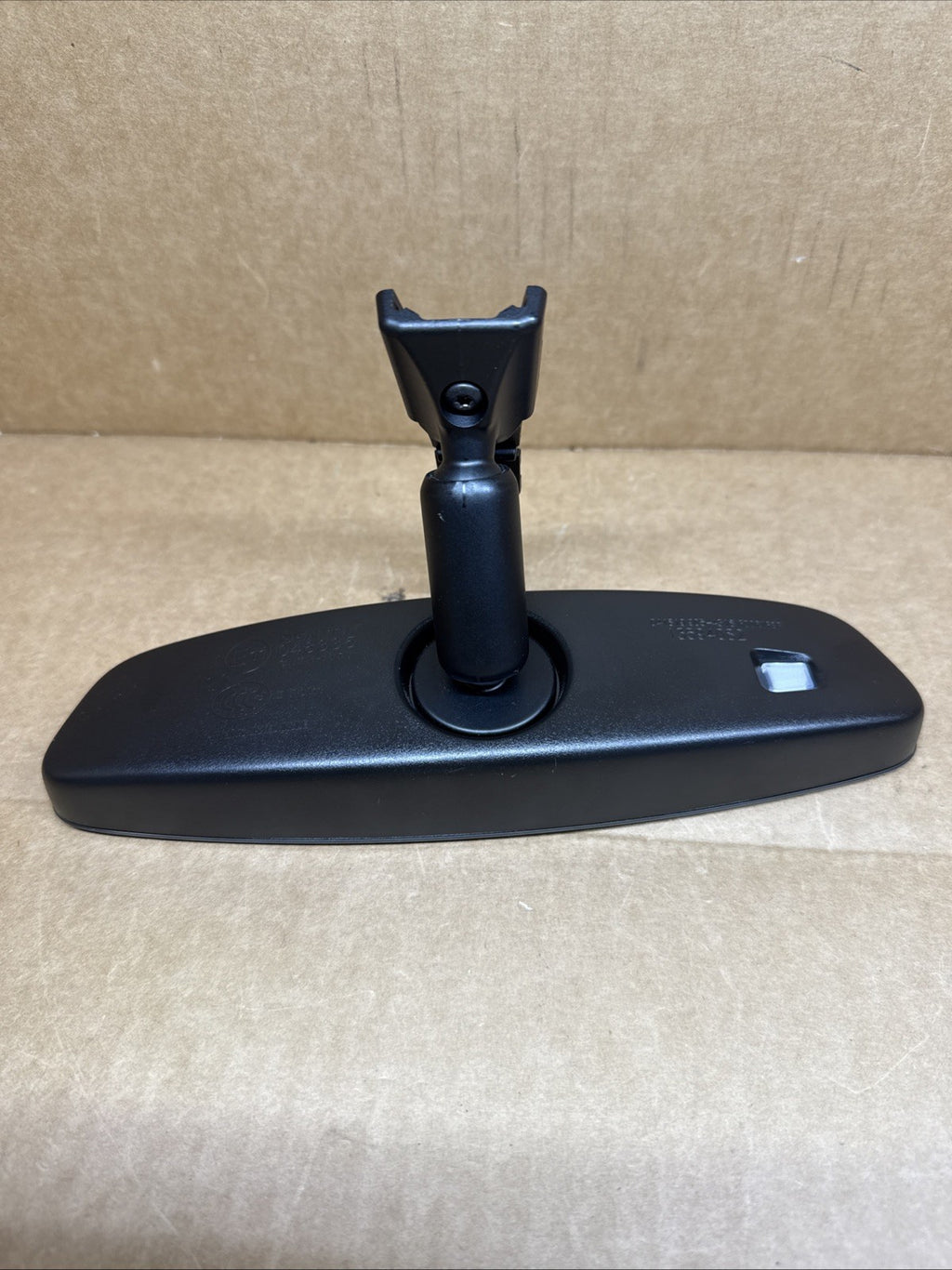 2019 2023 CADILLAC XT4 FRONT INTERIOR REAR VIEW MIRROR GLASS OEM 135940824