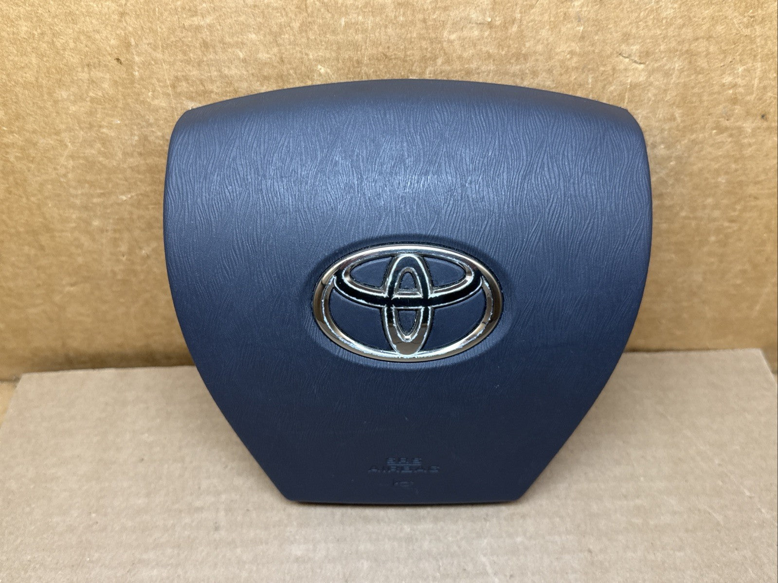 2010 2015 Toyota Prius Front Left Driver Side Steering Wheel Air Bag Airbag Gray2