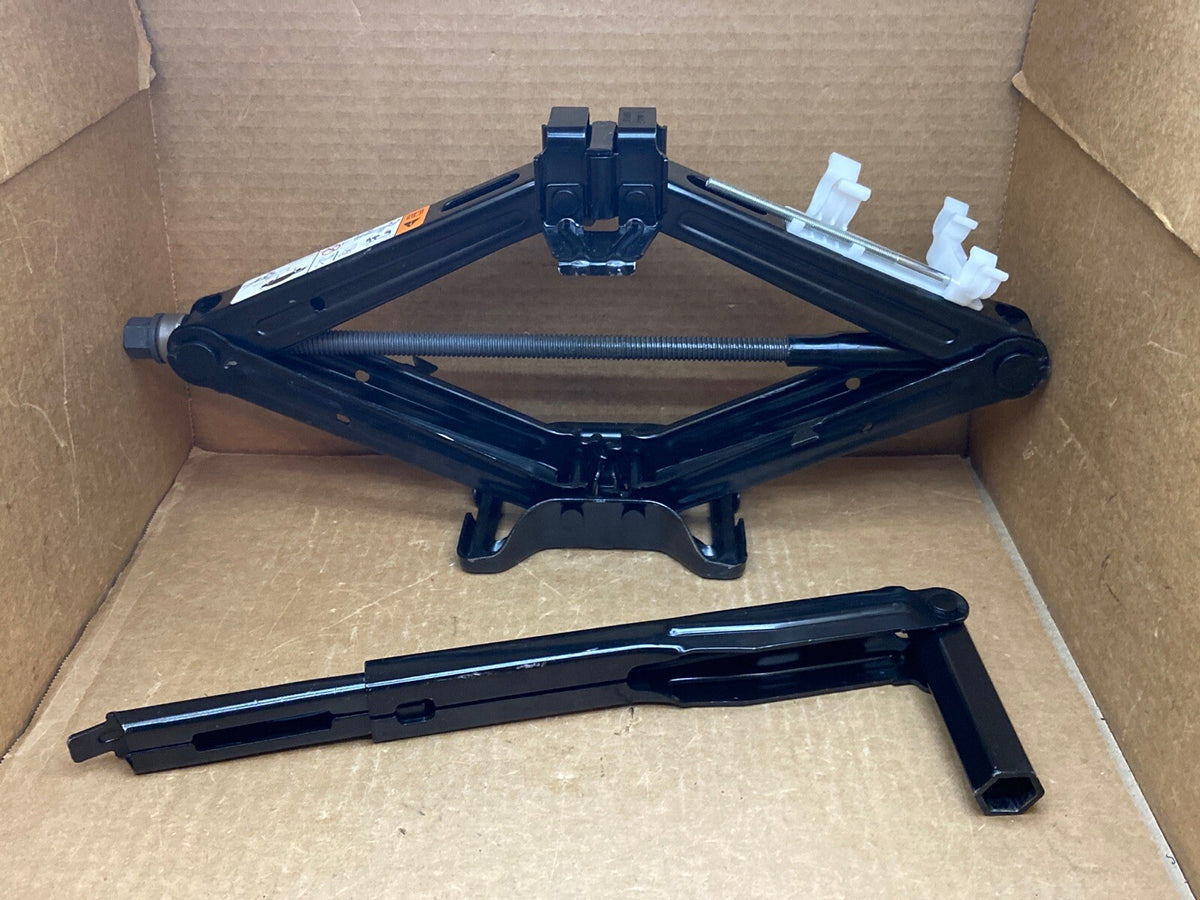 11 19 FORD EXPLORER EMERGENCY SPARE TIRE SCISSOR JACK TOOLS SET KIT LUG WRENCH6