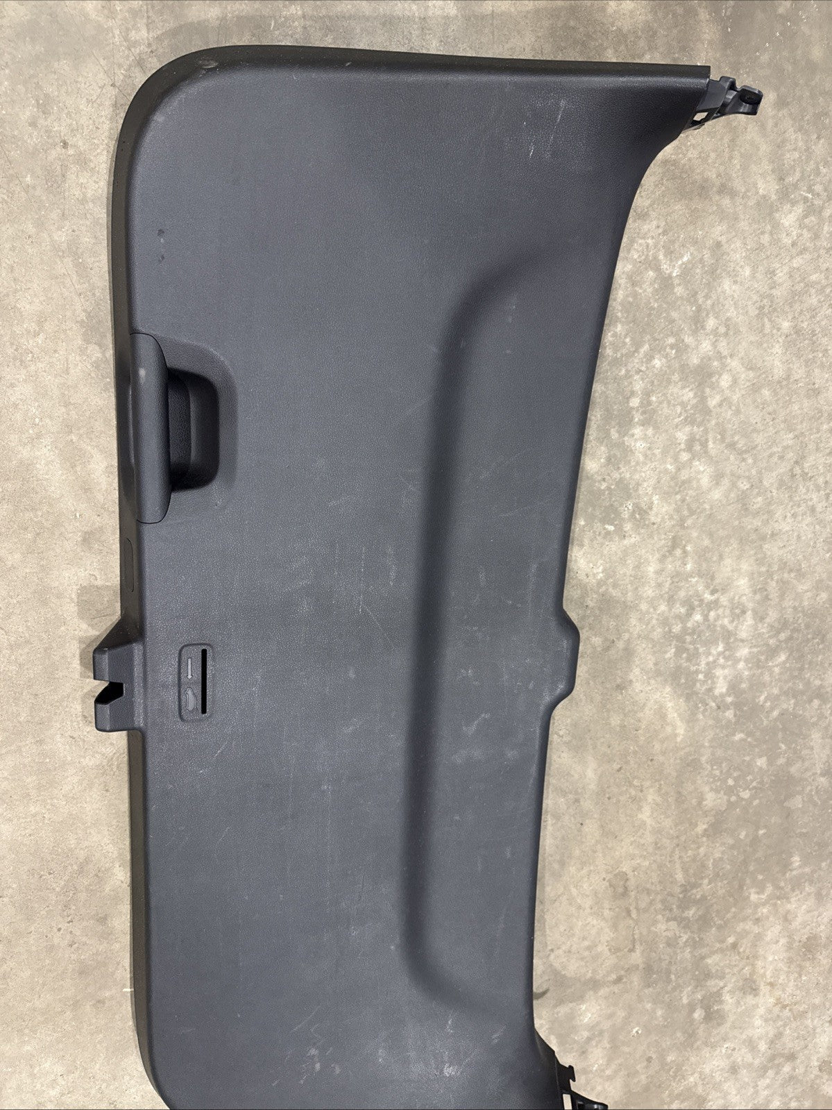 2020 2025 HYUNDAI PALISADE TAILGATE LIFTGATE BACK DOOR LOWER COVER PANEL PLASTIC2