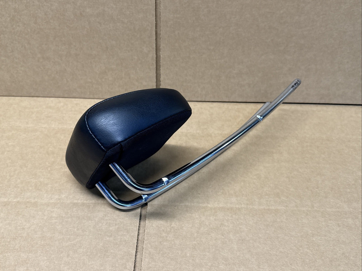 2020 2024 CHRYSLER VOYAGER REAR 3RD ROW CENTER SEAT HEADREST OEM BLACK LEATHER5
