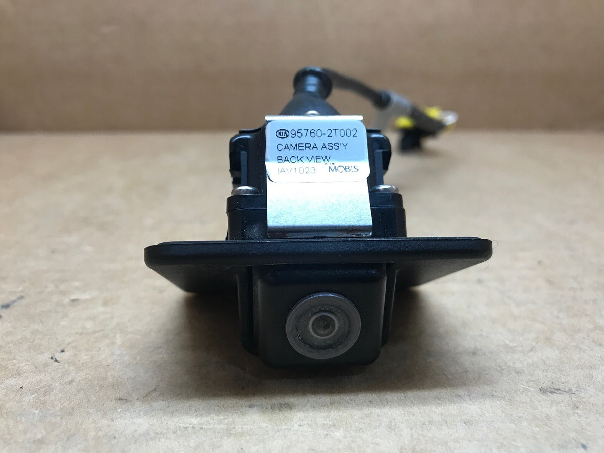 2011 2013 Kia Optima Rear View Camera Backup OEM 95760 2T0024