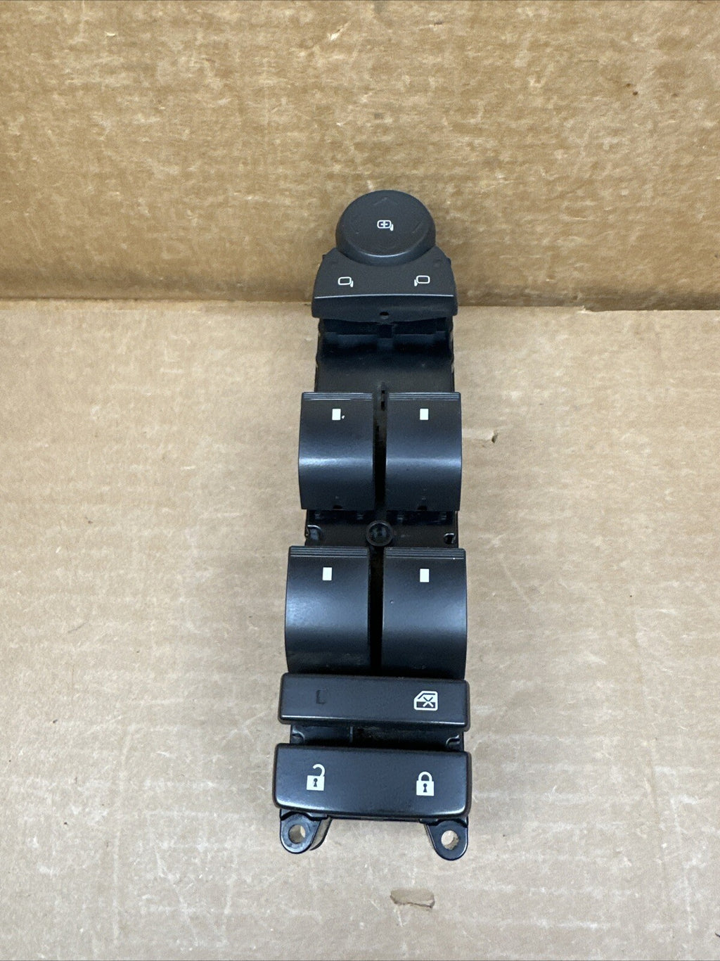 2007 2013 Tahoe Yukon XL Suburban Front Driver Door Window Switch OEM 159068800
