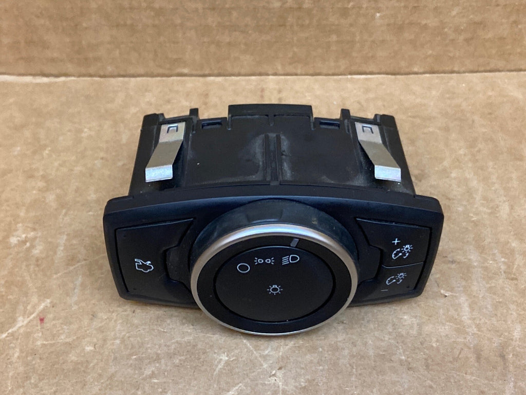 2015 FORD FOCUS HEAD LIGHT HEADLIGHT LAMP SWITCH BUTTON CONTROLS F1ET 13A024 LA1
