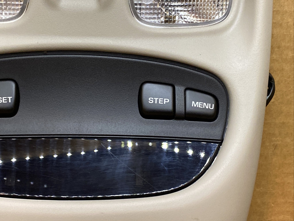99 04 Jeep Grand Cherokee Overhead Console Interior Map Dome Light 56042754AE4