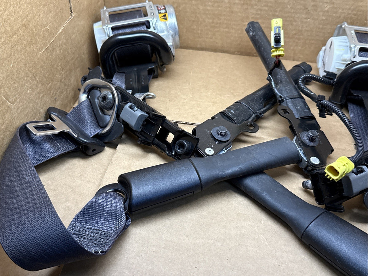 2014 2020 Impala Front Seat Belt Seatbelt Retractor Set Pair Black Left Right2