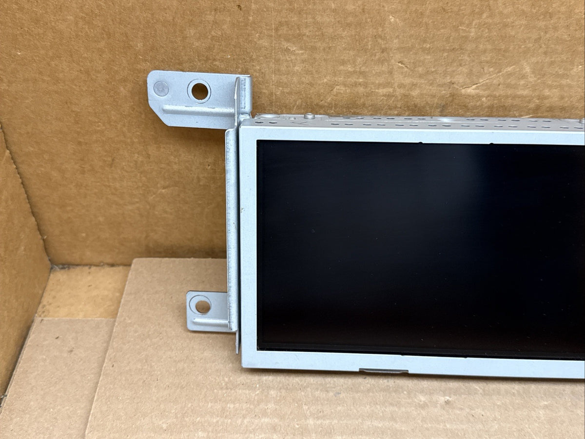 2013 2015 Lincoln MKT Information Radio Display Screen OEM DE9T 18B955 FB1