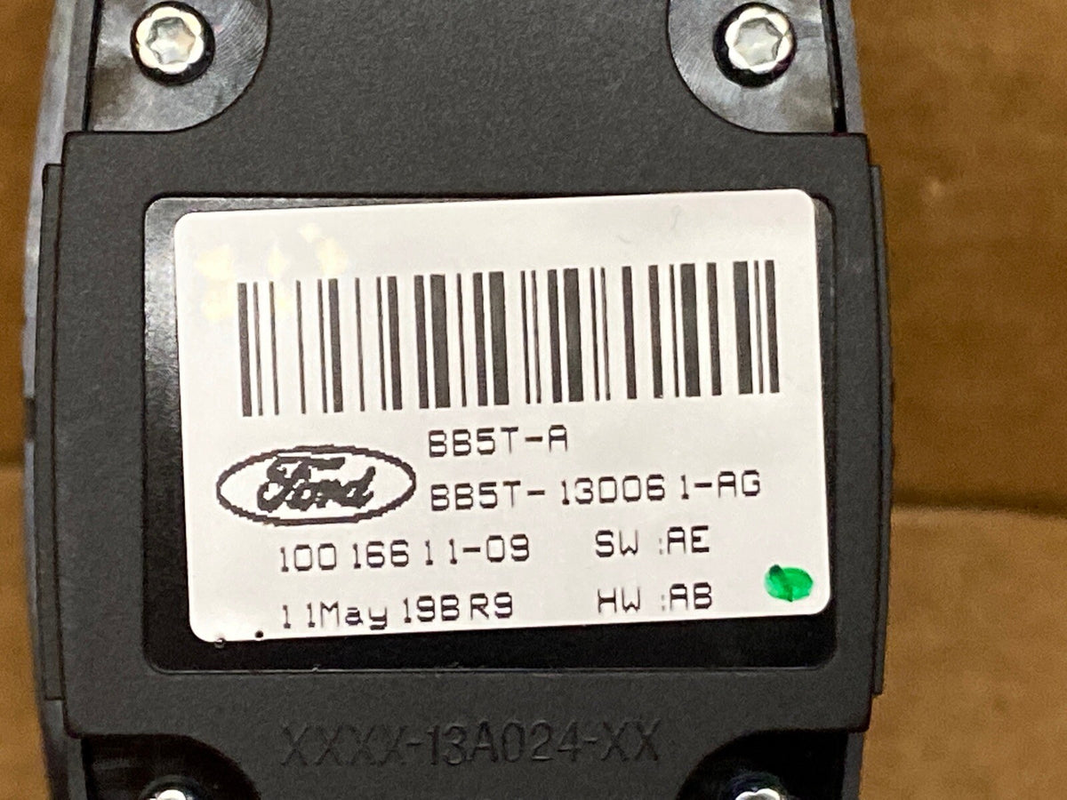 2011 EXPLORER HEAD LIGHT HEADLIGHT LAMP SWITCH BUTTON CONTROLS BB5T 13D061 AG5
