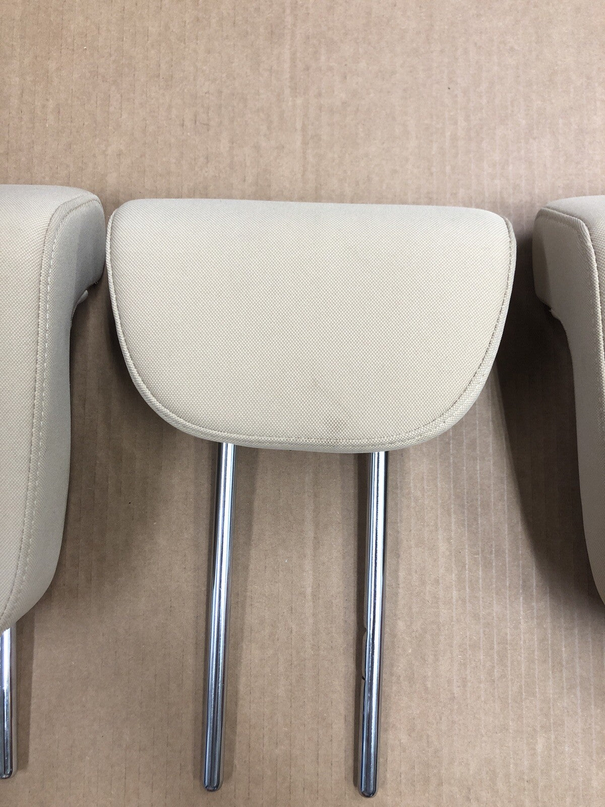 2016 2017 KIA SEDONA 3RD ROW REAR HEADREST SET TAN CLOTH OEM 3