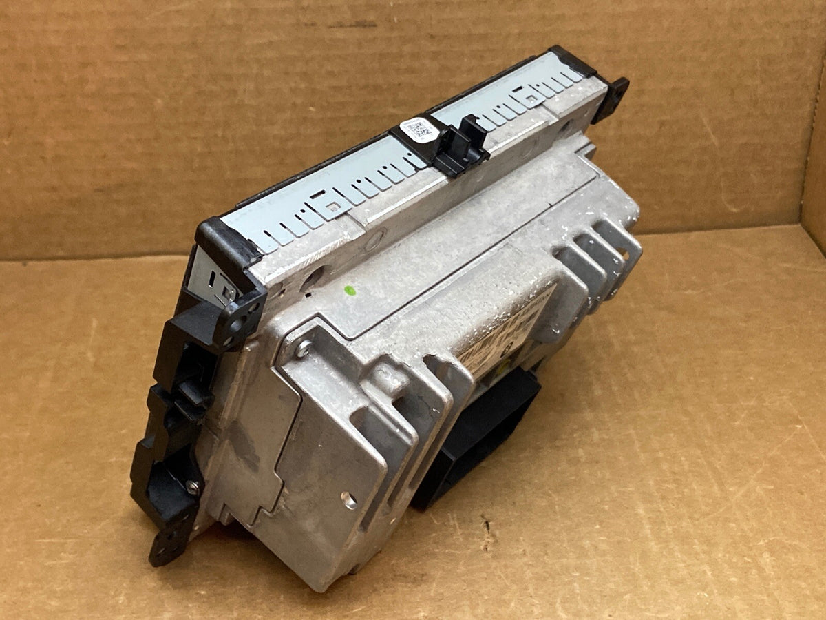 2017 Jeep Cherokee VP3 NA CMC Media Center Navigation Uconnect 8.4” 68270657AE8