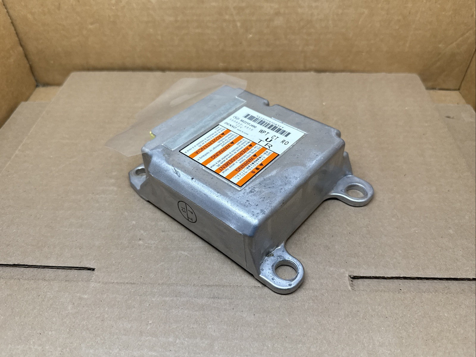 2016 2017 Subaru Crosstrek Air Bag Airbag Control Module 98221FJ4901