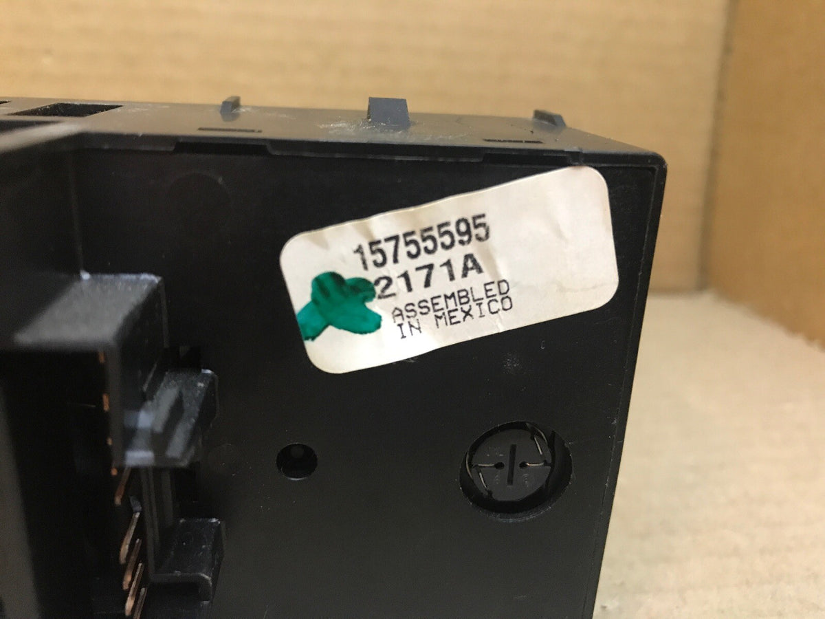 99 02 Silverado Sierra Tahoe Yukon Suburban Headlight Switch Control 157555954