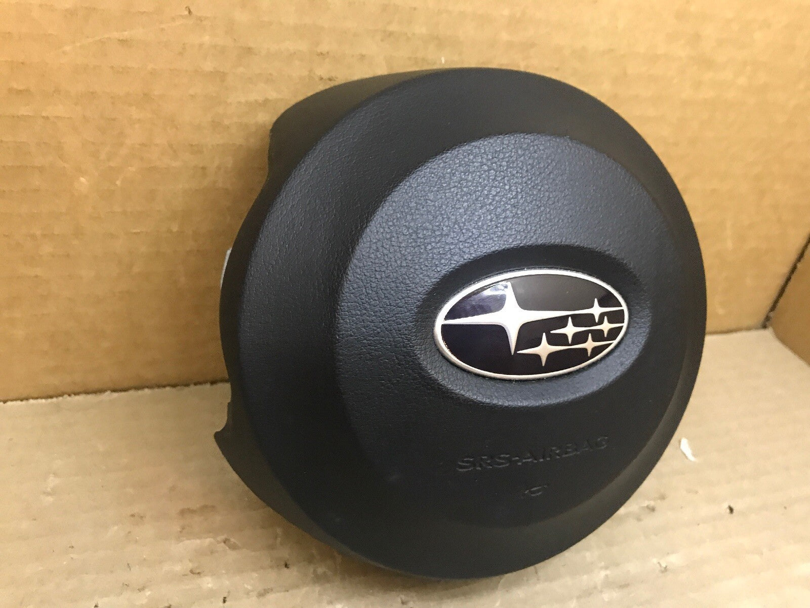 SUBARU LEGACY OUTBACK FRONT LEFT DRIVER SIDE STEERING WHEEL AIRBAG AIR BAG BLACK1