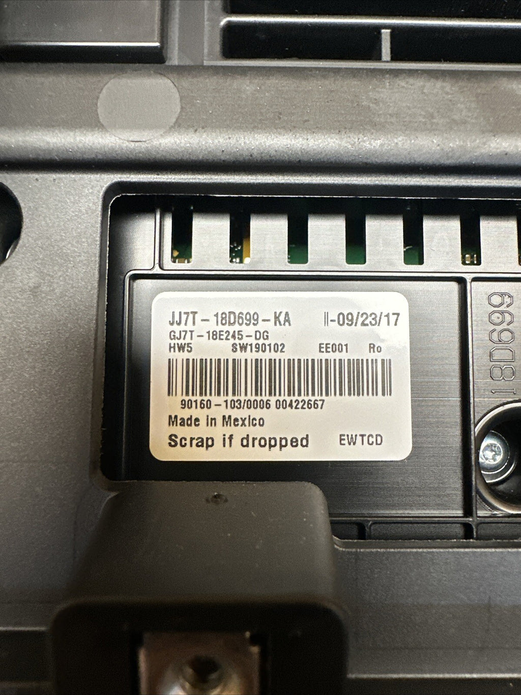 2016 2019 LINCOLN MKC Radio Bezel GPS Screen Display Dash6