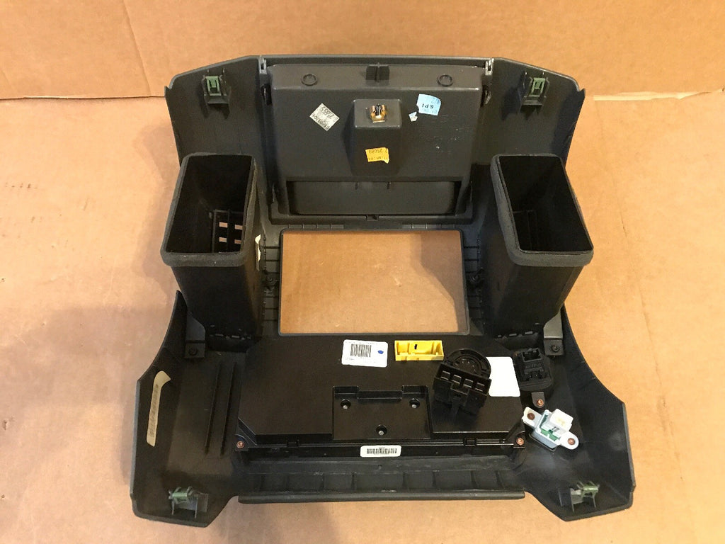 05 12 NISSAN FRONTIER XTERRA PATHFINDER CLIMATE CONTROL VENTS PANEL RADIO BEZEL8