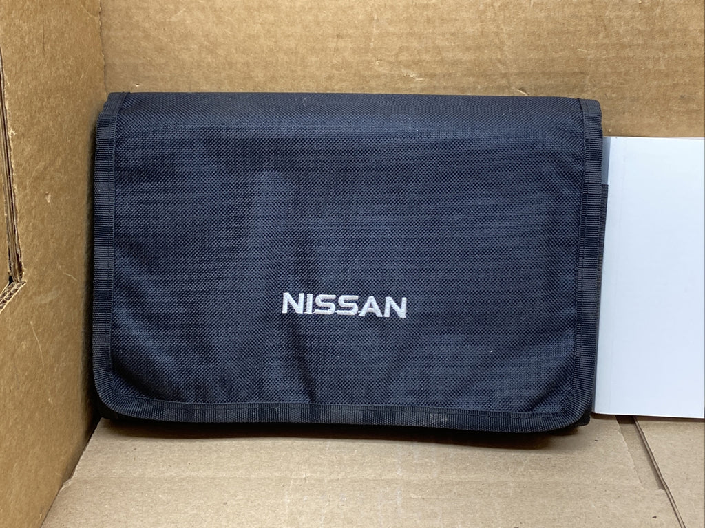2015 15 Nissan Rogue Owner's Owners Owner Manual Book Guide Set Case OEM1