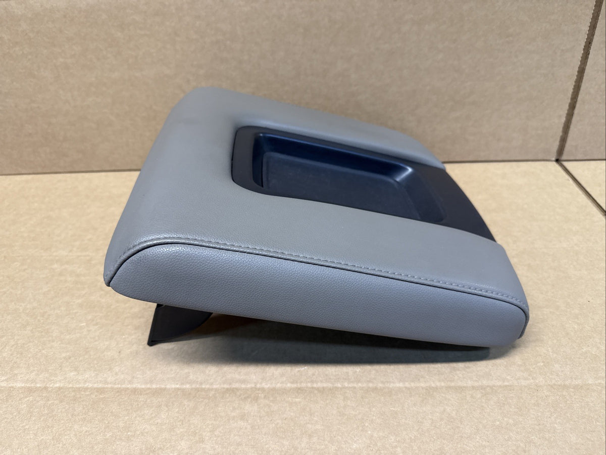 14 19 Silverado Sierra Jump Seat Jumpseat Center Console Lid Top Armrest Tan7