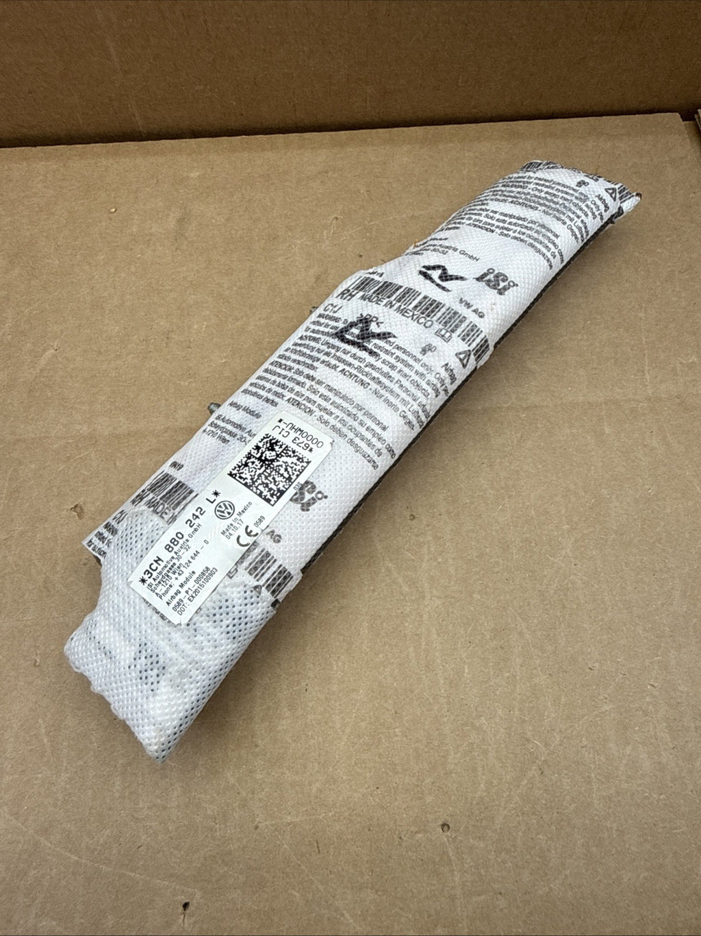 2018-2025 Volkswagen VW Atlas Front Right Side Passenger Seat Air Bag Airbag6