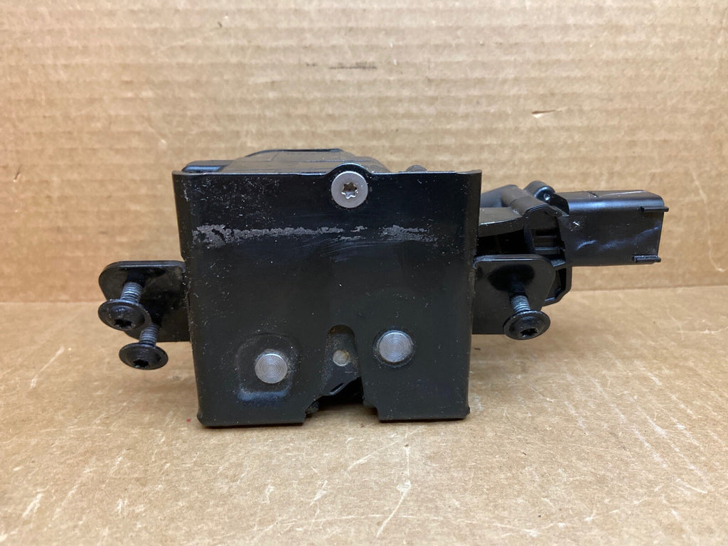 07 17 Chevrolet Cadillac GMC Power Liftgate Gate Lock Latch Actuator 158390374
