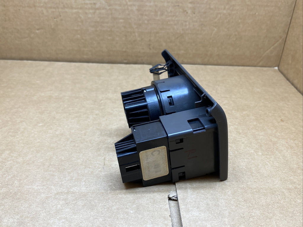 04 08 F150 Head Light Headlight Lamp Switch Button Controls 7L3T 13D062 CB32N55