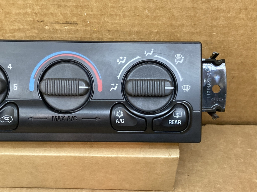 99 02 Silverado Sierra Tahoe Suburban Climate Temp Temperature Controls 093613453