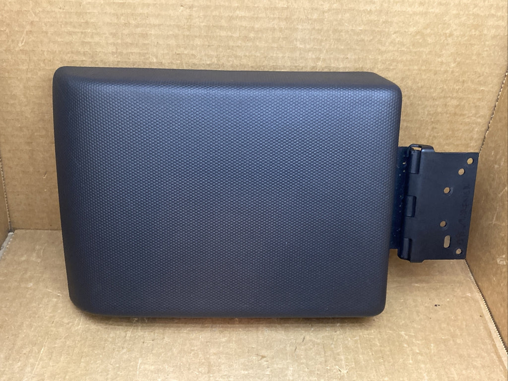 08 12 Escape Mariner Center Console Lid Cover Top Arm Rest Armrest Black OEM5