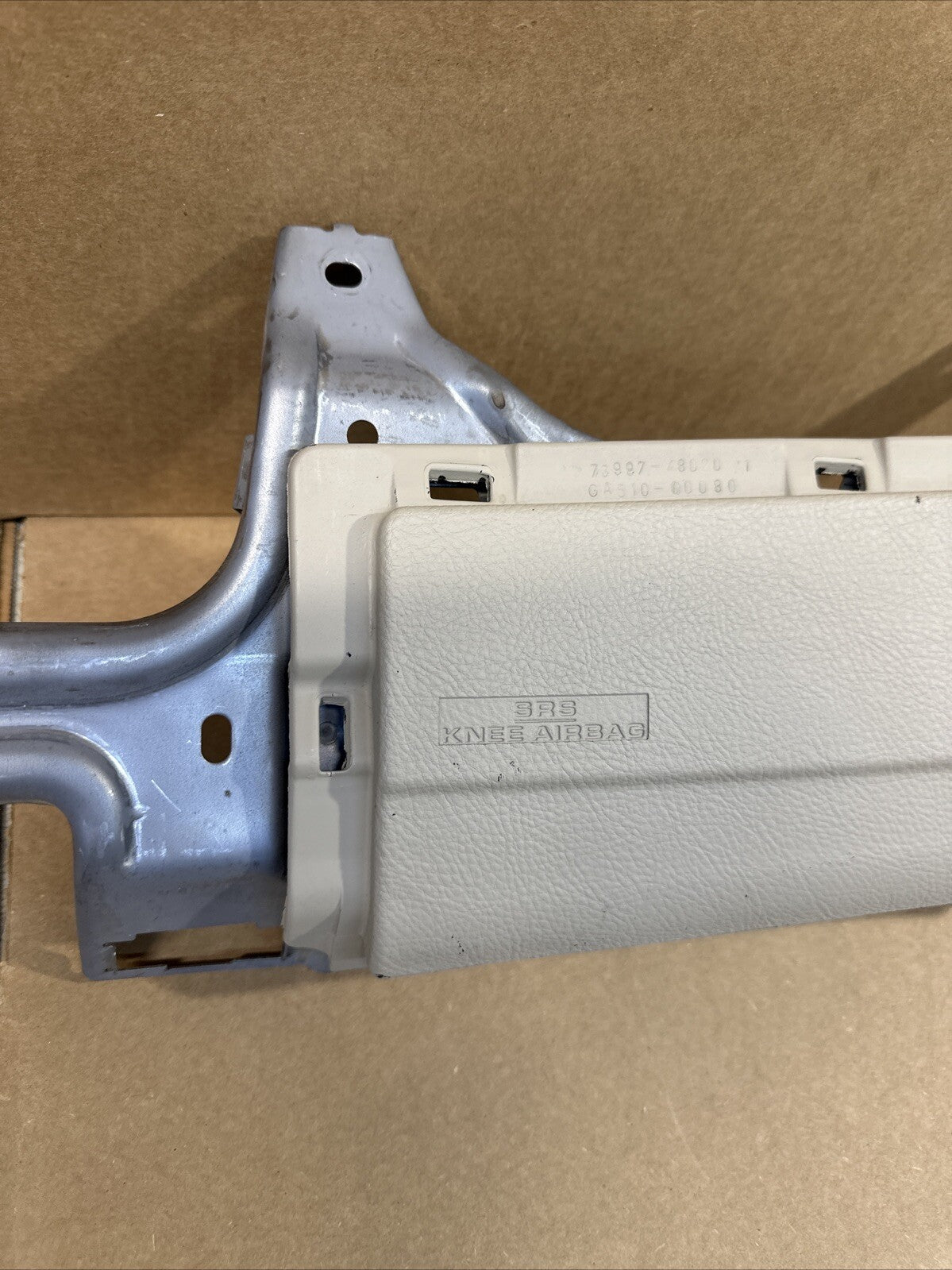 2006 2009 Lexus RX400h Left Side Driver Knee Lower Air Bag Airbag Ivory LA013